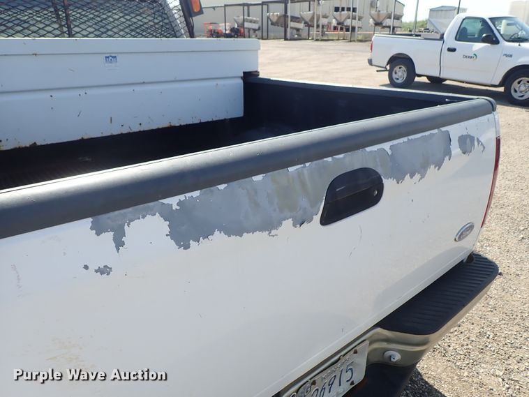 image for item DE0926 1997 Ford F150 SuperCab pickup truck