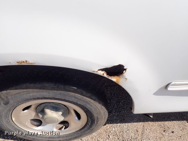 image for item DE0926 1997 Ford F150 SuperCab pickup truck