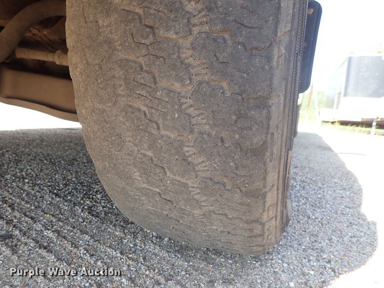 image for item DE0926 1997 Ford F150 SuperCab pickup truck