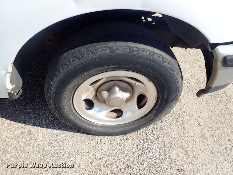 image for item DE0926 1997 Ford F150 SuperCab pickup truck