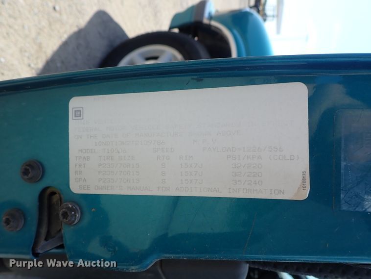 image for item DE0929 1996 Chevrolet Blazer LS SUV