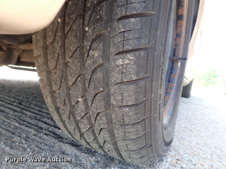 image for item DE0930 1998 Ford Crown Victoria