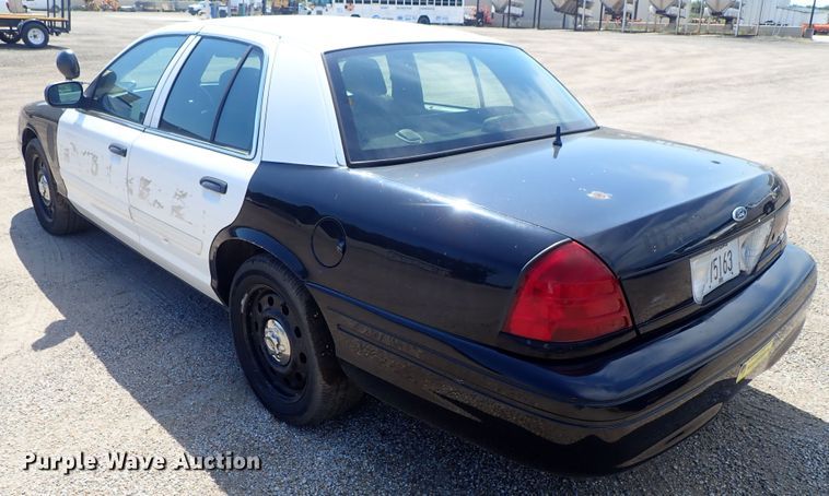 image for item DE0931 2010 Ford Crown Victoria Police Interceptor
