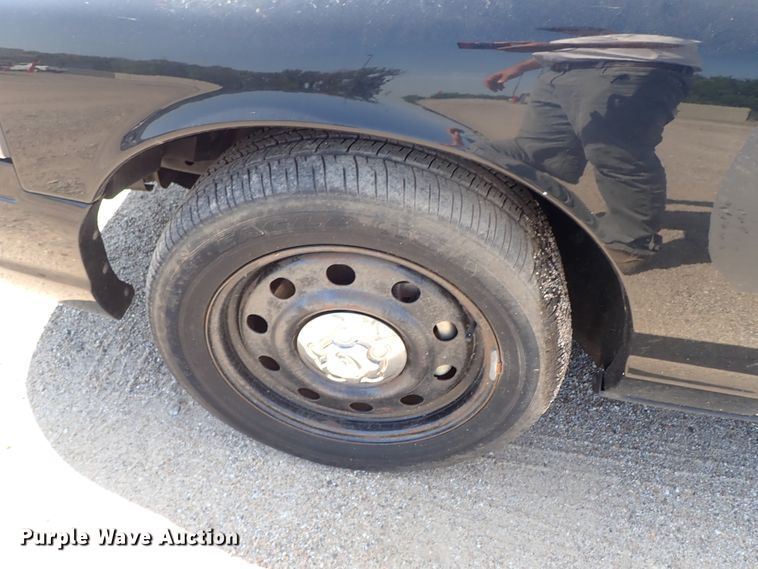 image for item DE0931 2010 Ford Crown Victoria Police Interceptor