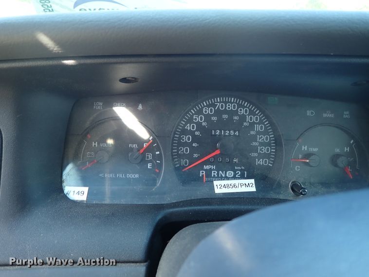 image for item DE5582 2003 Ford Crown Victoria Police Interceptor