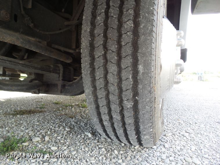 image for item DF0803 1999 Winnebago Chieftain 36WL RV