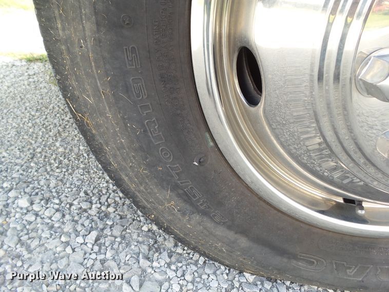 image for item DF0803 1999 Winnebago Chieftain 36WL RV