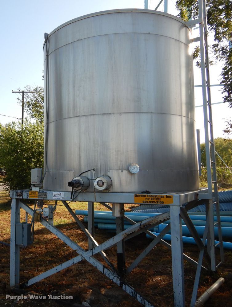 image for item DF2573 Stainless steel heated oil tank