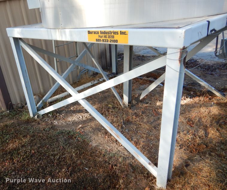 image for item DF2573 Stainless steel heated oil tank