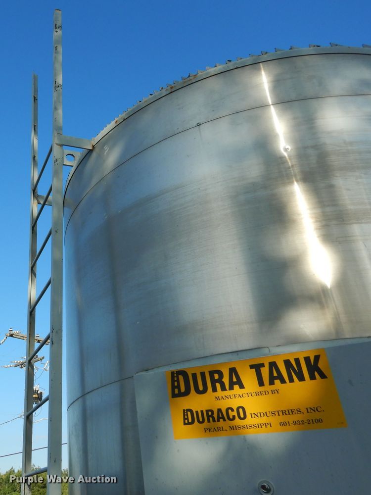 image for item DF2573 Stainless steel heated oil tank