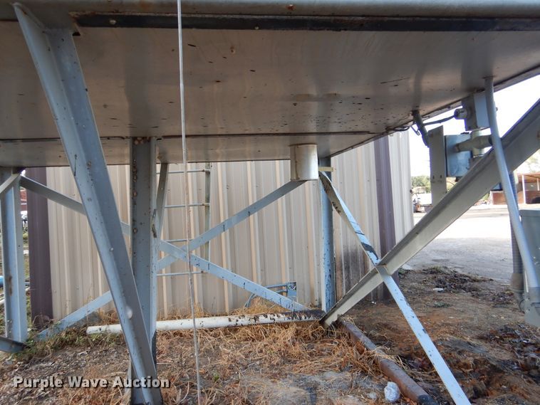 image for item DF2573 Stainless steel heated oil tank