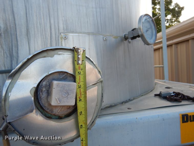 image for item DF2573 Stainless steel heated oil tank