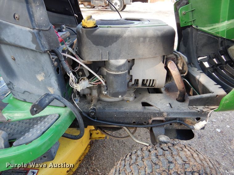 image for item DF2574 John Deere LA115 lawn mower