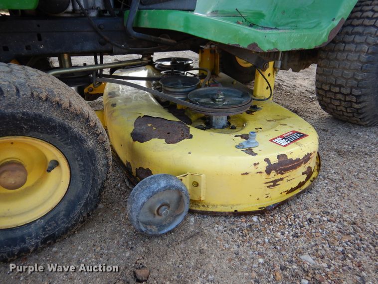 image for item DF2574 John Deere LA115 lawn mower