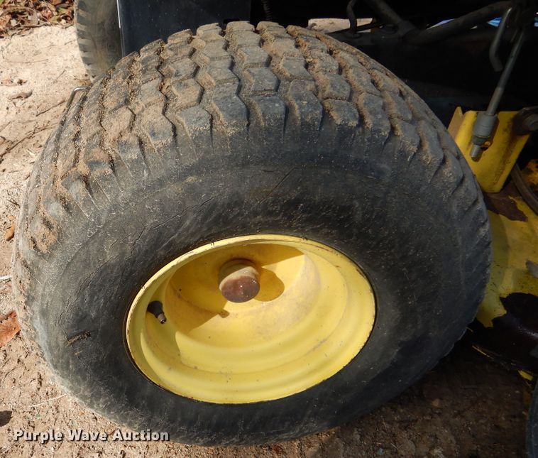 image for item DF2574 John Deere LA115 lawn mower