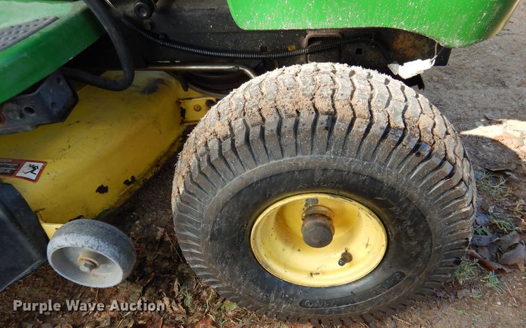 image for item DF2574 John Deere LA115 lawn mower
