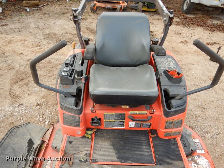 image for item DF2575 Kubota ZD323 ZTR lawn mower