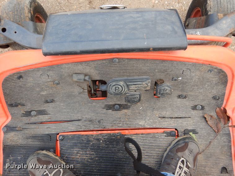 image for item DF2575 Kubota ZD323 ZTR lawn mower