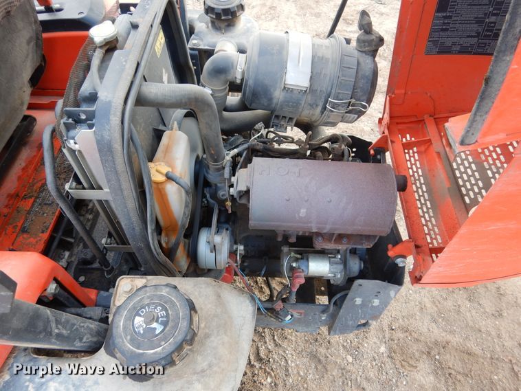 image for item DF2575 Kubota ZD323 ZTR lawn mower