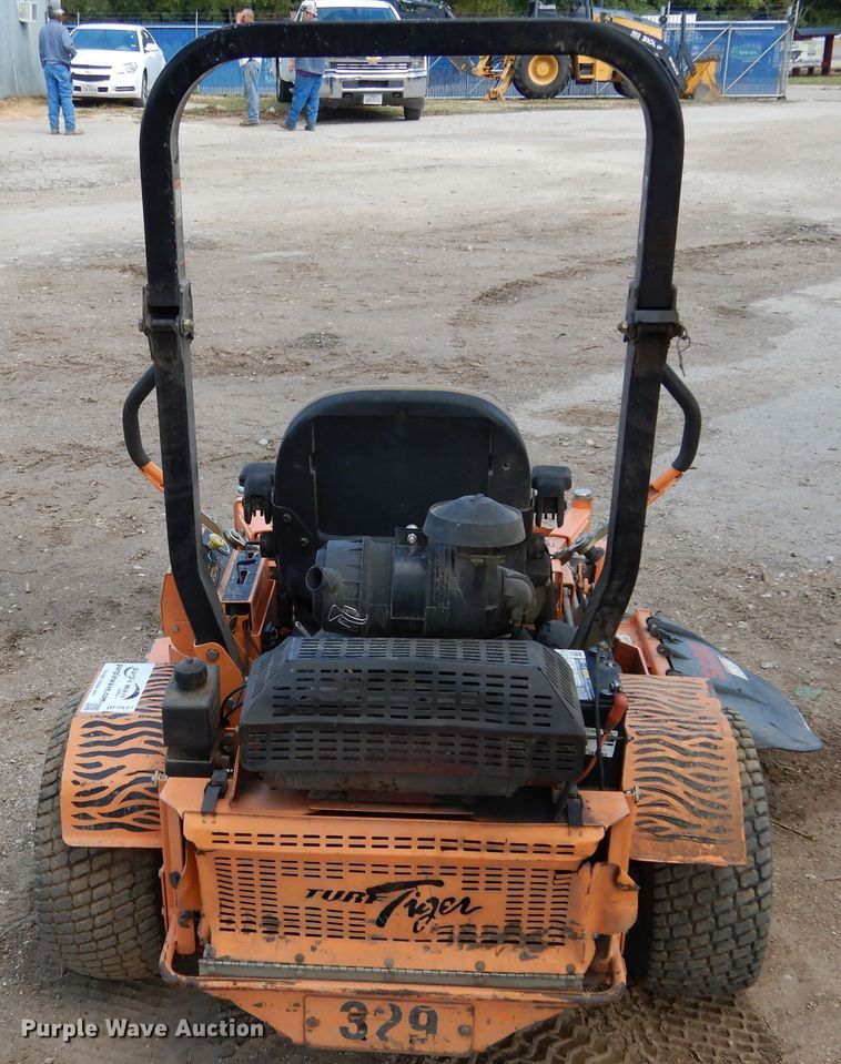 image for item DF2577 Scag Turf Tiger STT52V-27CH ZTR lawn mower