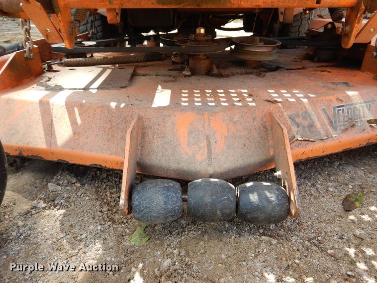 image for item DF2577 Scag Turf Tiger STT52V-27CH ZTR lawn mower