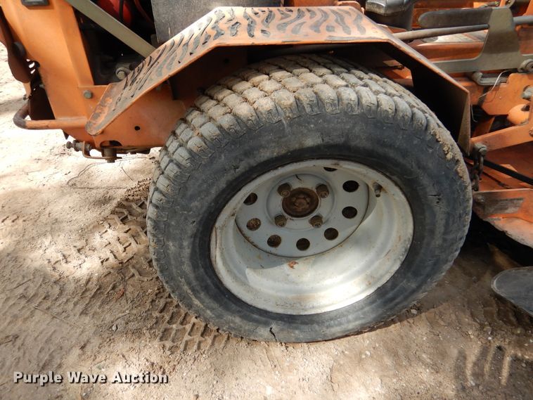 image for item DF2577 Scag Turf Tiger STT52V-27CH ZTR lawn mower