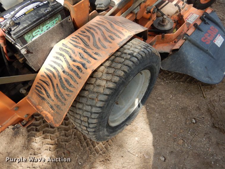 image for item DF2577 Scag Turf Tiger STT52V-27CH ZTR lawn mower