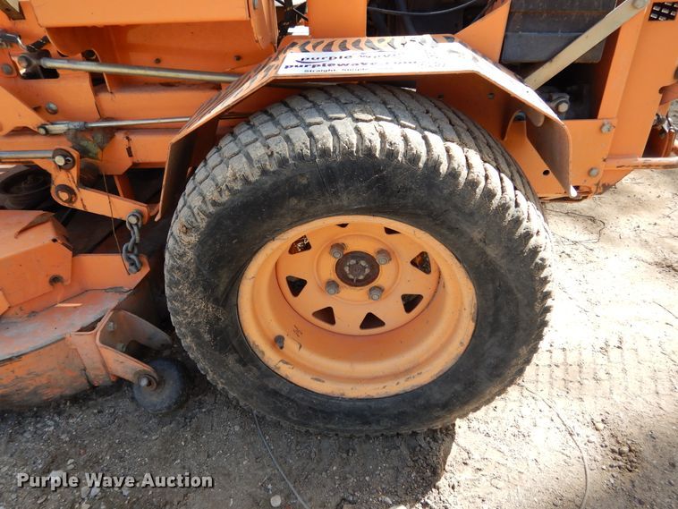 image for item DF2577 Scag Turf Tiger STT52V-27CH ZTR lawn mower