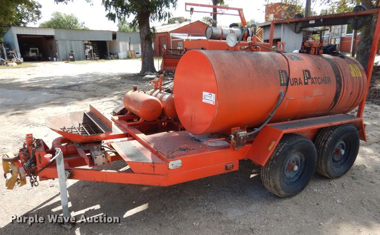 image for item DF2578 1999 Dura Patcher 125DJT spray injection pothole patcher