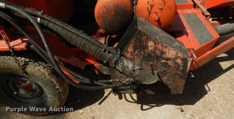 image for item DF2578 1999 Dura Patcher 125DJT spray injection pothole patcher