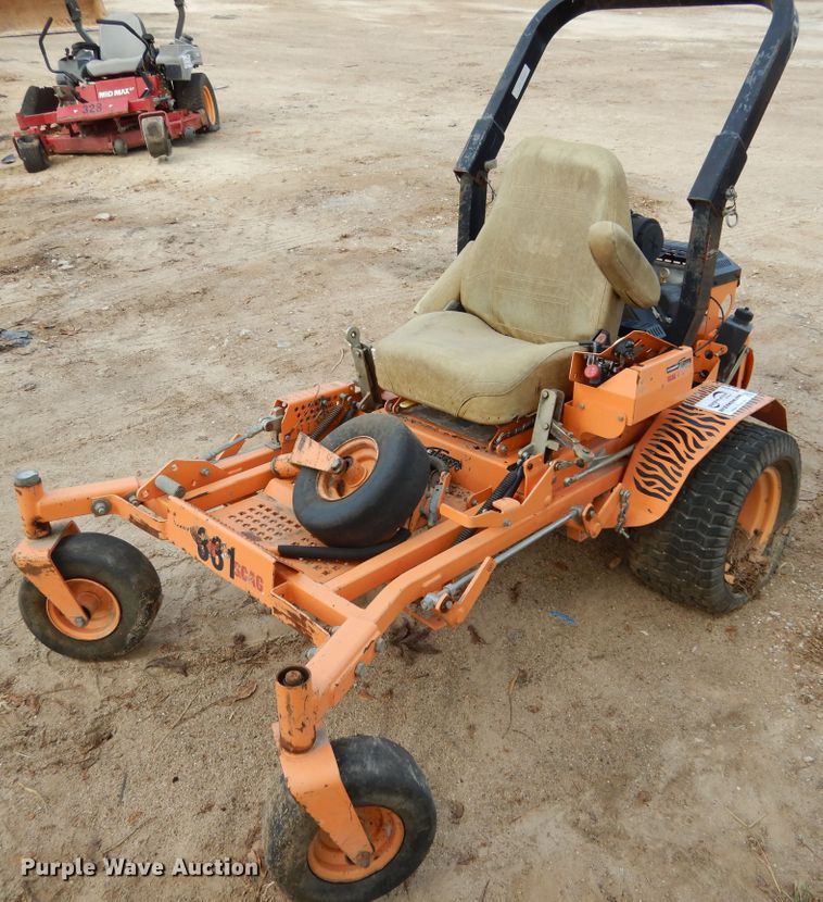 image for item DF2579 Scag STT52V-27CH ZTR lawn mower