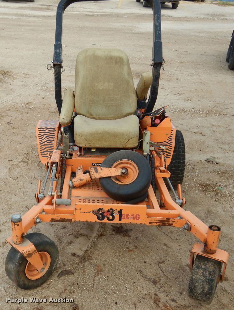 image for item DF2579 Scag STT52V-27CH ZTR lawn mower