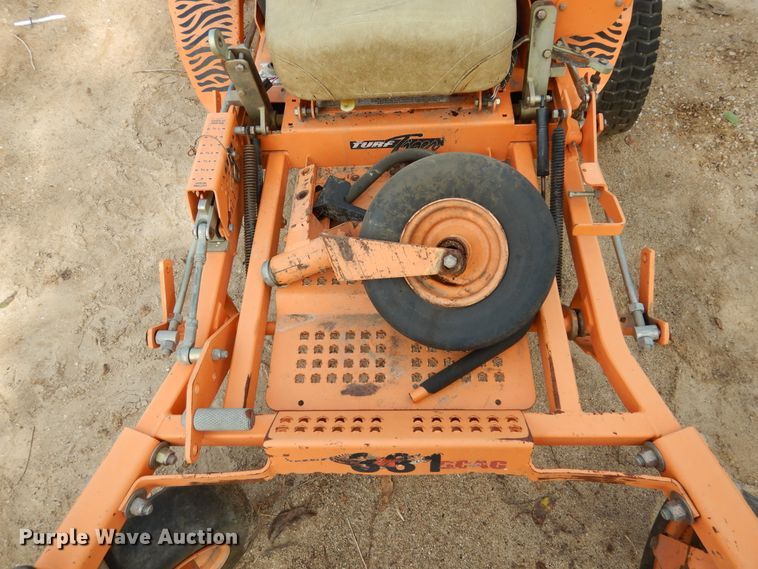 image for item DF2579 Scag STT52V-27CH ZTR lawn mower