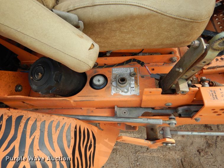 image for item DF2579 Scag STT52V-27CH ZTR lawn mower