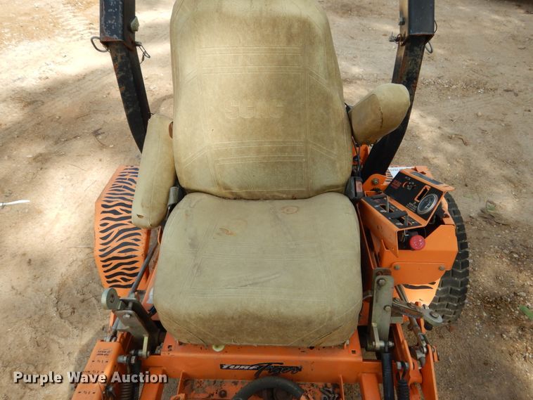 image for item DF2579 Scag STT52V-27CH ZTR lawn mower