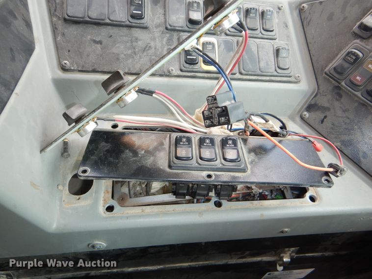 image for item DG4851 2009 Blue Bird Vision school bus