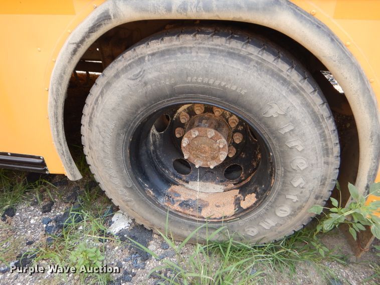 image for item DG4851 2009 Blue Bird Vision school bus