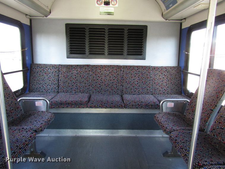 image for item DG8174 2007 Gillig G29E102R2 shuttle bus