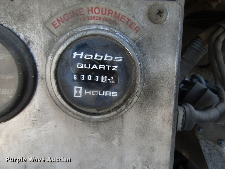 image for item DG8174 2007 Gillig G29E102R2 shuttle bus