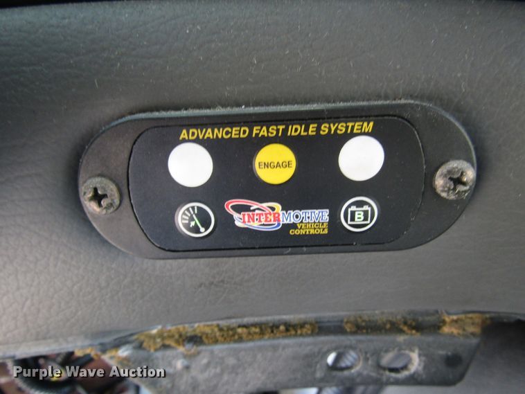 image for item DG8176 2007 Ford E450 shuttle bus