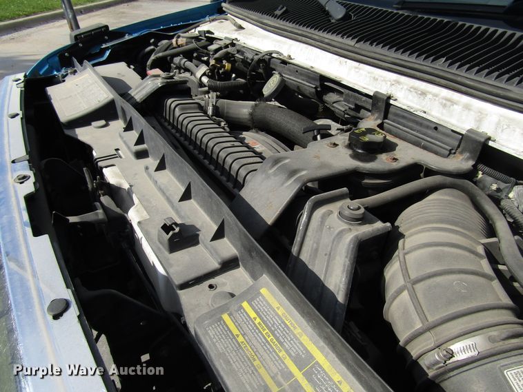 image for item DG8177 2009 Ford E450 shuttle bus