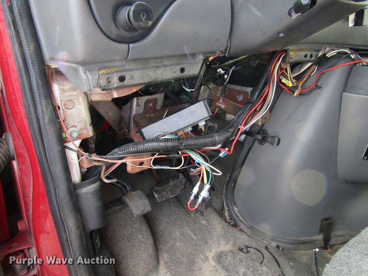 image for item DG8178 2008 Ford E450 shuttle bus