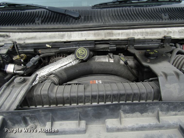 image for item DG8179 2009 Ford E450 shuttle bus