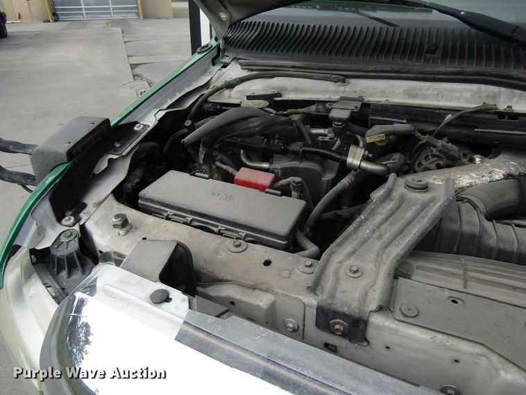 image for item DG8180 2009 Ford E450 shuttle bus