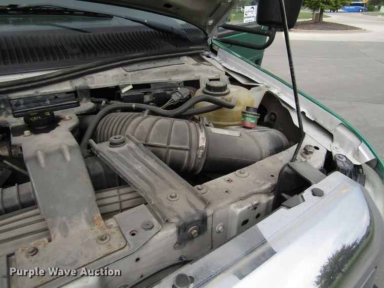 image for item DG8180 2009 Ford E450 shuttle bus