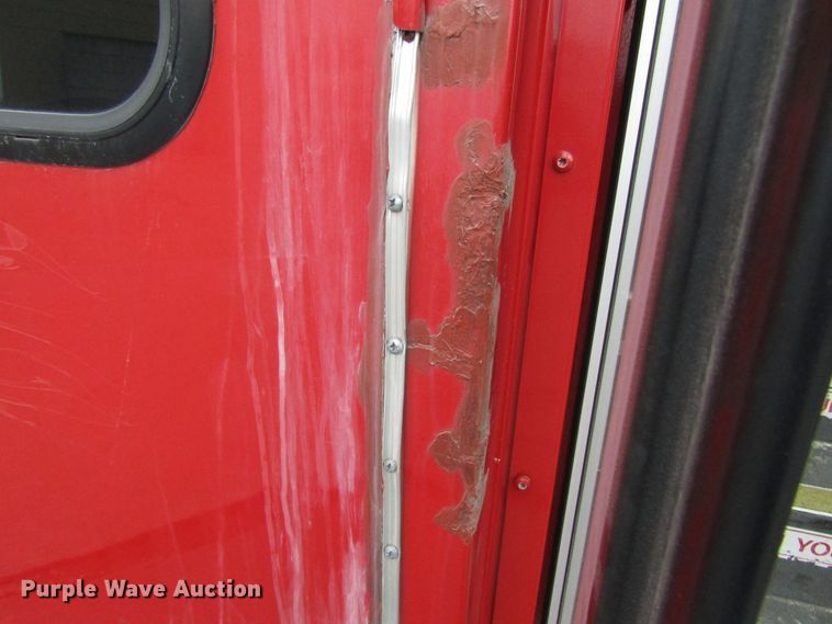 image for item DG8181 2009 Ford E450 shuttle bus