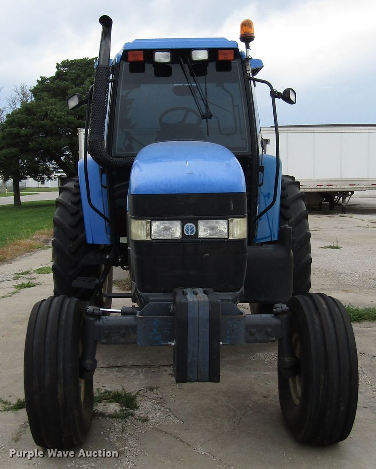 image for item DG8182 2002 New Holland TM135 tractor