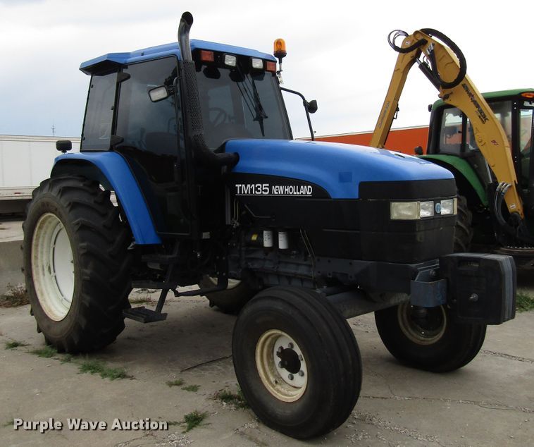 image for item DG8182 2002 New Holland TM135 tractor