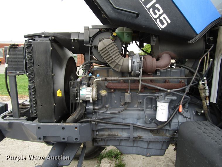 image for item DG8182 2002 New Holland TM135 tractor