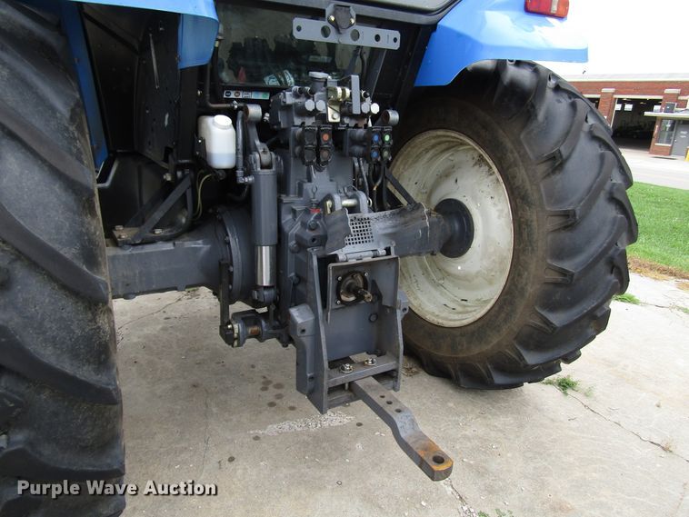 image for item DG8182 2002 New Holland TM135 tractor